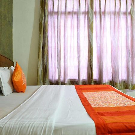 Airport Hotel Paradise International 新德里 外观 照片