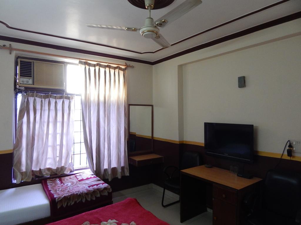 Airport Hotel Paradise International 新德里 外观 照片