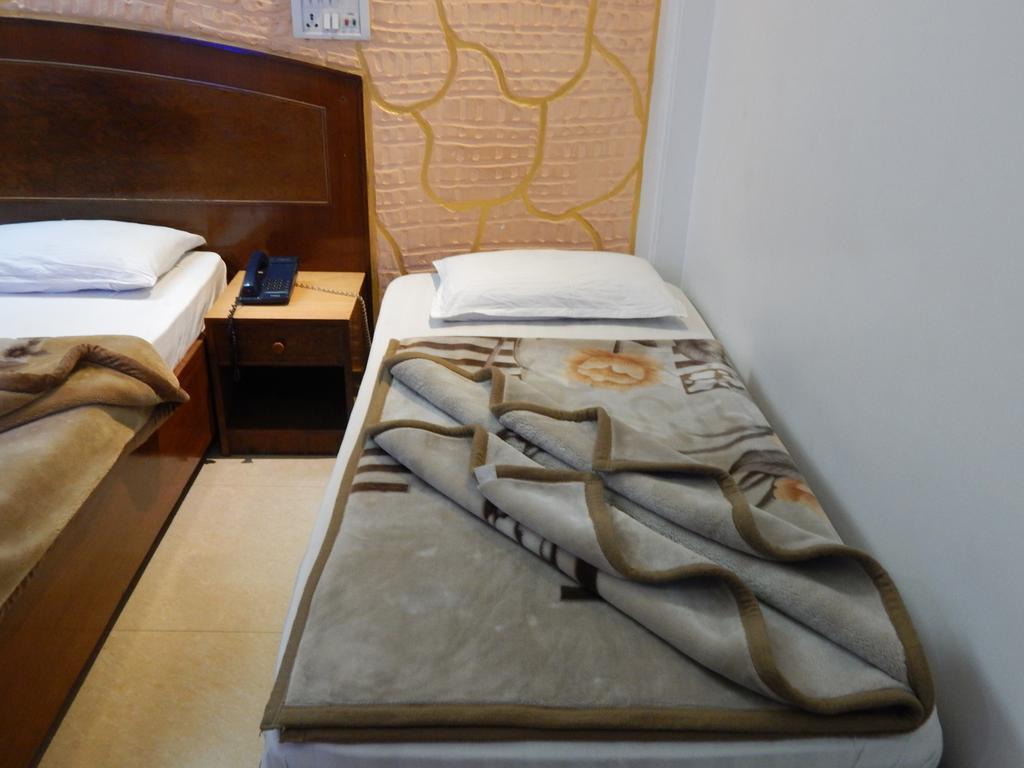 Airport Hotel Paradise International 新德里 客房 照片