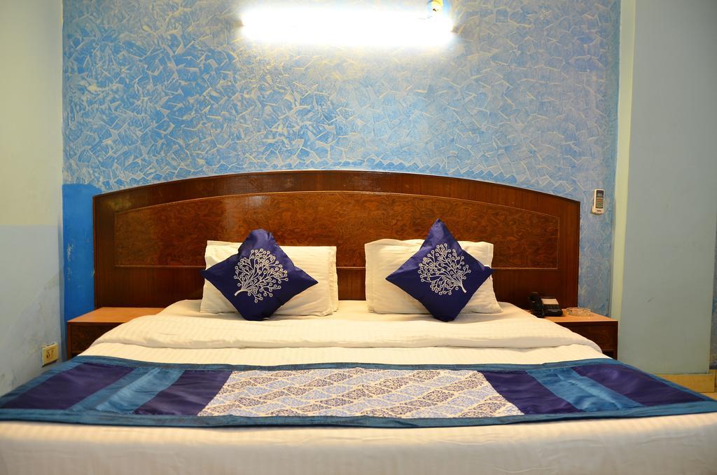 Airport Hotel Paradise International 新德里 客房 照片